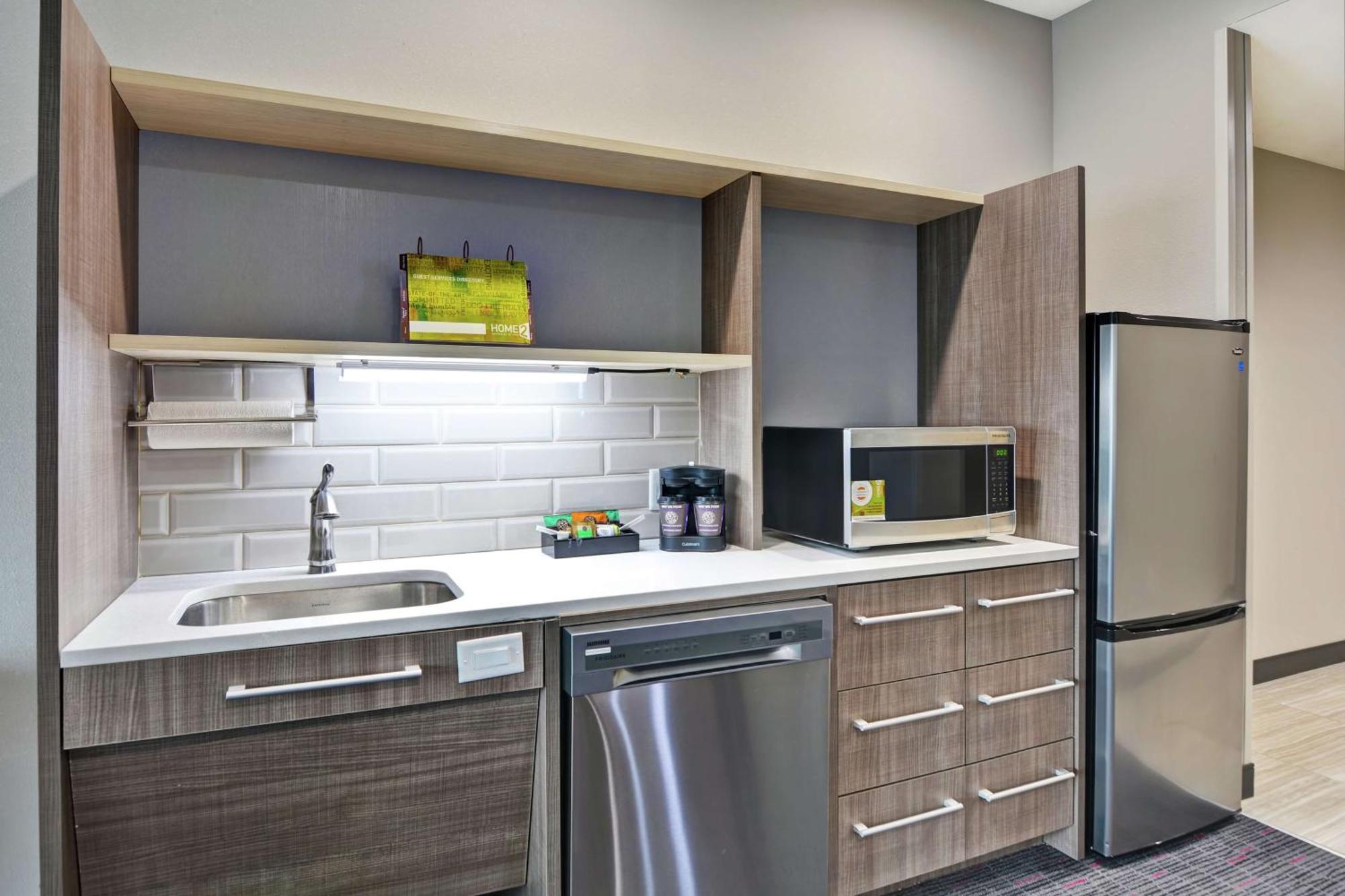 Home2 Suites By Hilton Pecos Tx Exterior photo